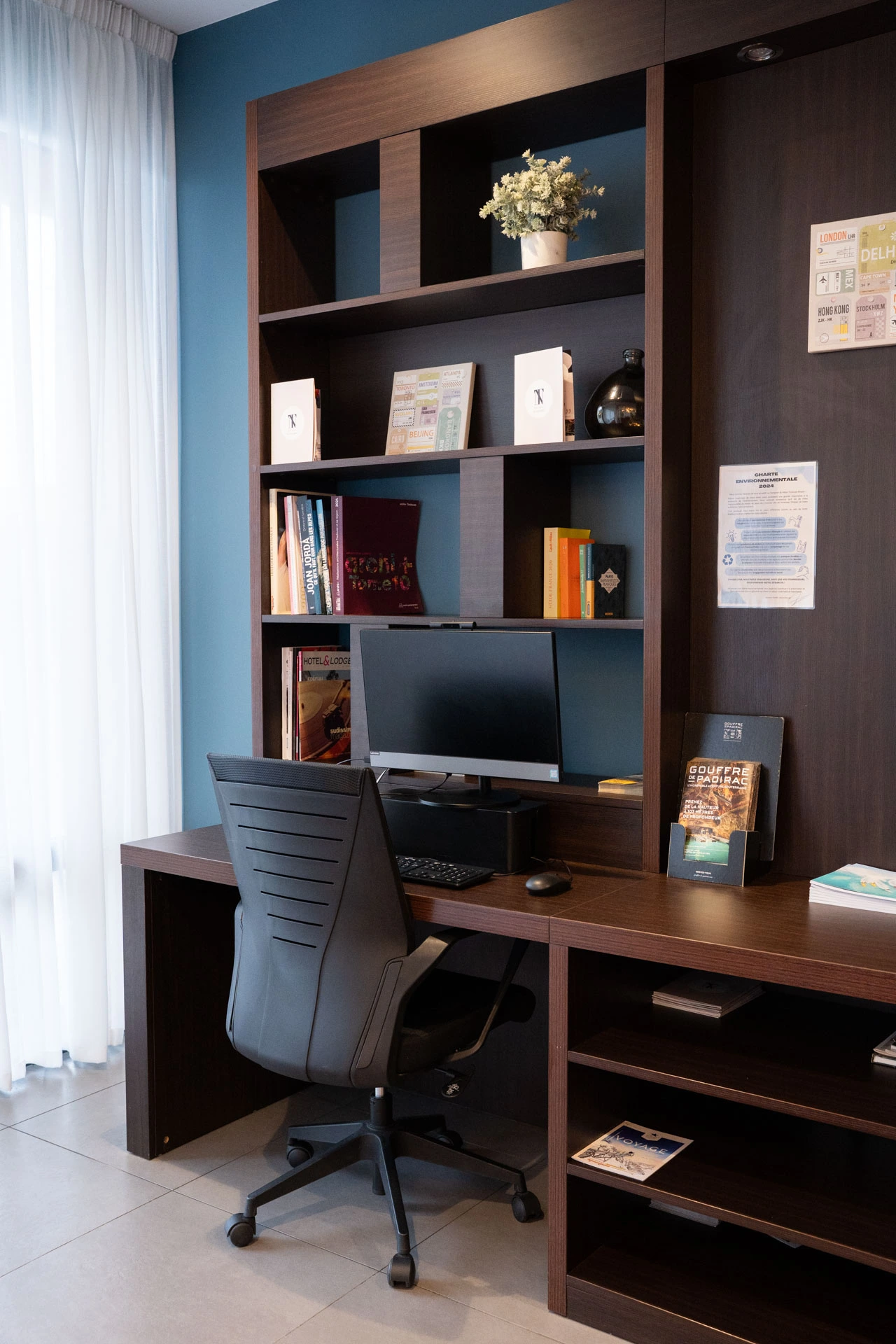 Business Corner self-service workspace OSKO Hotel Toulouse Blagnac